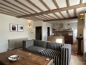 Sunny Artisan Retreat Grade II Listed - Flat2 - Image 3