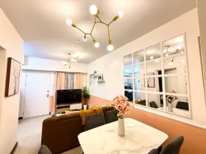 Lush 2BR|Netflix|Stunning View|55” SMART TV - Image 4