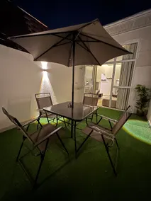 Hotel apartment with outdoor - Image 2