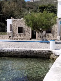 Paradeisos tou Petrou - Image 2