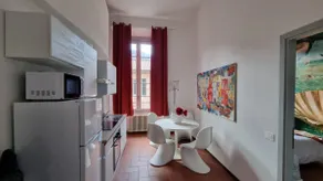 Bohemian Apartment - heart of Como - Image 5