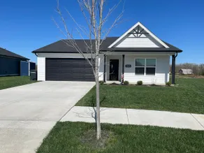 Home sweet home Clean, spacious, quiet/hosting experience with electric vehicle charging station/ - Image 2