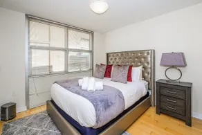 2BR in Theatre District 1782 - Image 4