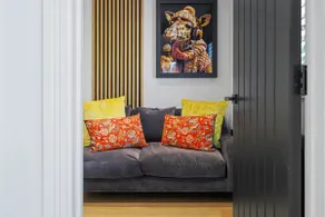 Stay in Style, Two Bed! - Image 2