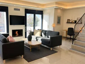 160m2 Maisonette with Terrace & Garage - Image 3