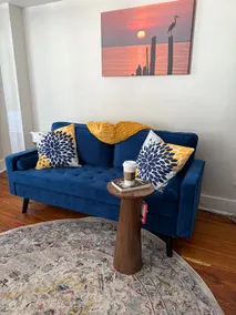Naptown's Nauti Apartment - Image 2