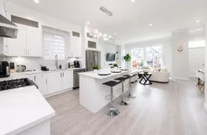 Spacious 4BR • Sleeps 9 • Near LEC & Hwy 1 - Image 2