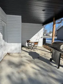 3 bed 2 bath close to Columbia - Image 5