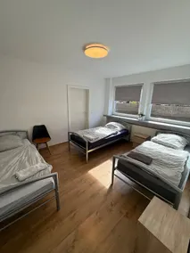 Trade fair fitter 2-room apartment - Image 5