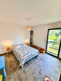 Spacious 3-room apartment with Large Terrace - Image 5