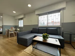 HHG Homes near downtown, 1-bedroom apartment. - Image 5