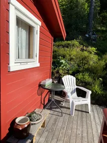Cabin by the lake with a lovely view! - Image 3