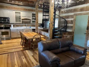 Mountain View Cabin - Image 2