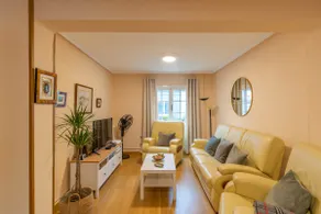 Cozy country house perfect for getaways - Image 3