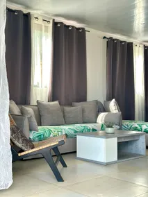 The Rainbow Suite Rental - Image 4