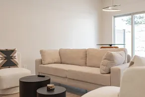 Easy Stay Townhome - Image 3