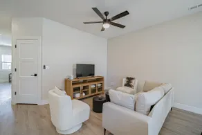 Easy Stay Townhome - Image 2