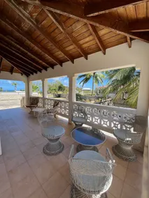 Spacious house on beautiful East coast near Bay. - Image 2