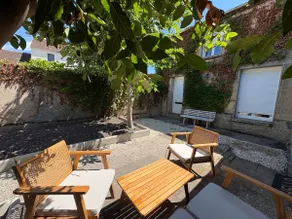 Villa Zola - super close to the station - Image 3