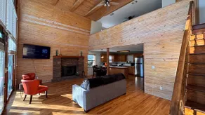 Cozy Cabin Hideaway - Image 4