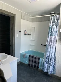 Spare House - Image 2