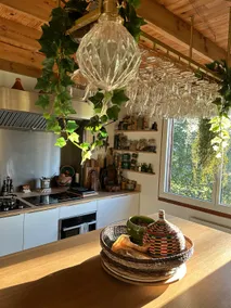 Secluded chalet with stunning views - Image 3
