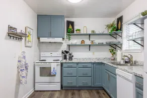 Charming home, big yard — minutes from Ft. Hood - Image 2