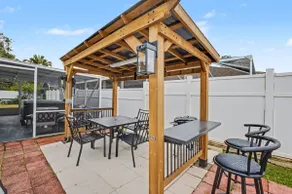 Home in Ocala *Hot Tub* Minutes to Silver Springs - Image 3