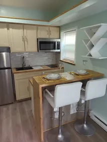 Cozy Studio Escape with Kitchen - Image 2
