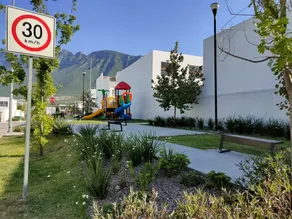 House 5 minutes from Plaza Cumbres – Dominio Cumbres - Image 3
