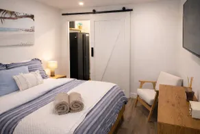 The ‘Village Hideaway Studio’-2 Min walk to Beach - Image 3