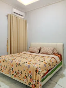 Griya Carani Guest House (3KT all AC&TV,3KM,WiFi) - Image 2