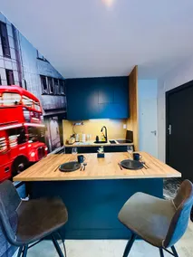 The London Groove - Image 3
