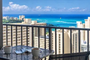 MOANA Suite • 31F Panoramic Ocean View • Park FREE - Image 4