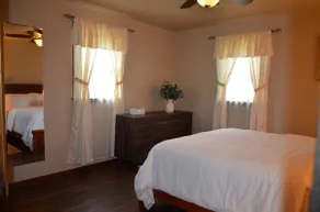 Little House on the prairie - Image 5