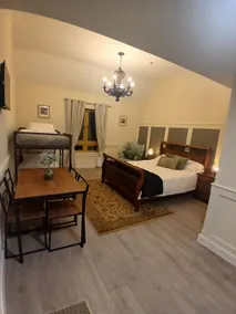 Studio Apartment -close to Emerald Park - Image 3