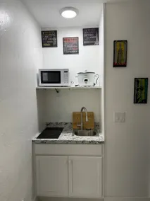 The Haven (Cozy and Welcoming) - Image 3