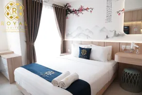 Royal Suites Jumbo Studio l Citra Plaza Nagoya Apt - Image 2