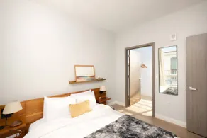 Charming Walker's Point Apt with Balcony - Sleeps 4 - Image 4