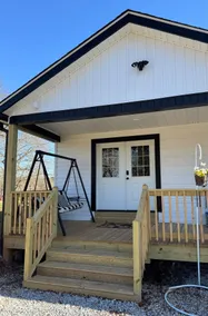 Cozy Studio Near Downtown & Paris Mtn Park - Image 2