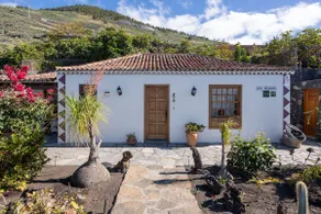 Los Mangos Rural House - Image 3