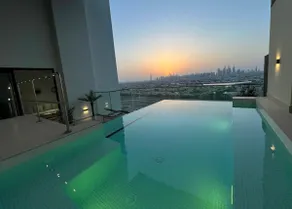 Private Pool, 2BR, Sunset Marina Views In Dubai - Image 2