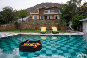 3-BHK Residence W/ Pool, Garden & Panoramic Views - Image 2