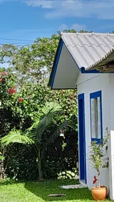 Room with a mini kitchen. - Image 5
