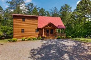 Chalet, Fire Pit, Spa, Dog Friendly, Ample Parking - Image 2