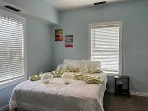 1st Floor Beach Access 2 Bedroom Condo U1 - Image 4