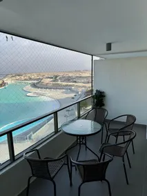 Beautiful apartment with navigable lagoon - Image 3