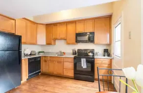 Historic Mansion on The Alameda~sleeps 7~woodwork! - Image 3