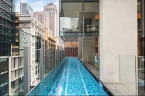 Cozy City-view 1 bed+study home in the central CBD - Image 3
