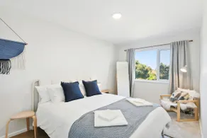 Designer 2BR Apartment Near Scarborough Beach - Image 5